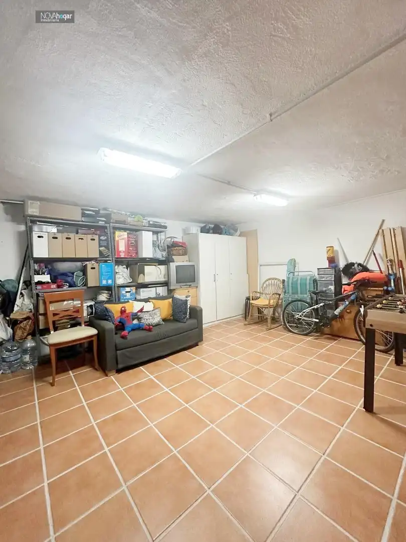 Casa adosada en venta en Campanillas