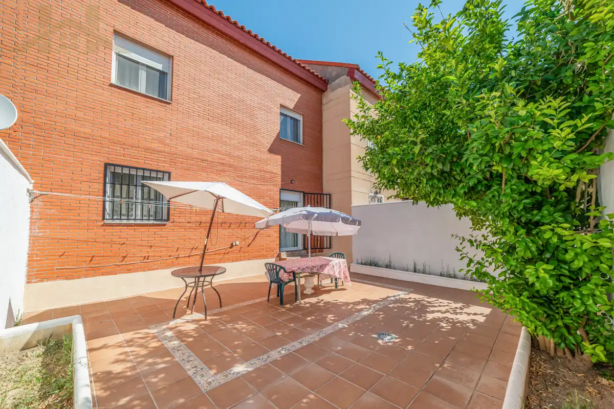 Terraza de Casa adosada en venta en Seseña con Calefacción