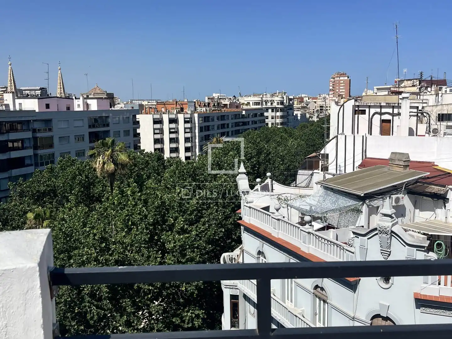 Außenansicht von Dachboden zum Verkauf in Valencia