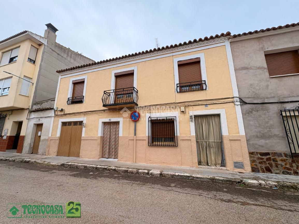 Single-family semi-detached for sale in C. las Cercas