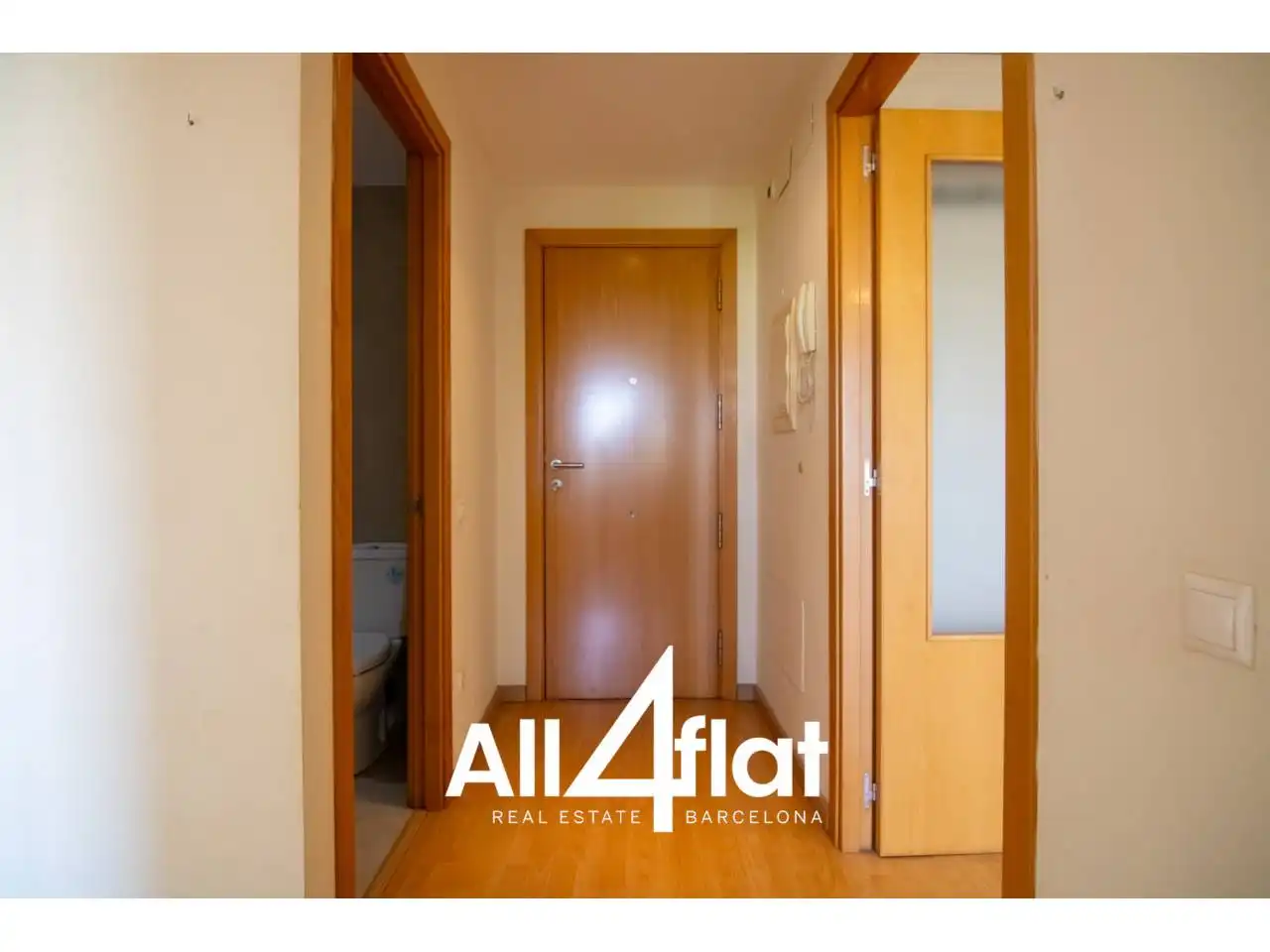 Piso de alquiler en Barcelona con Parquet, Terraza y Amueblado