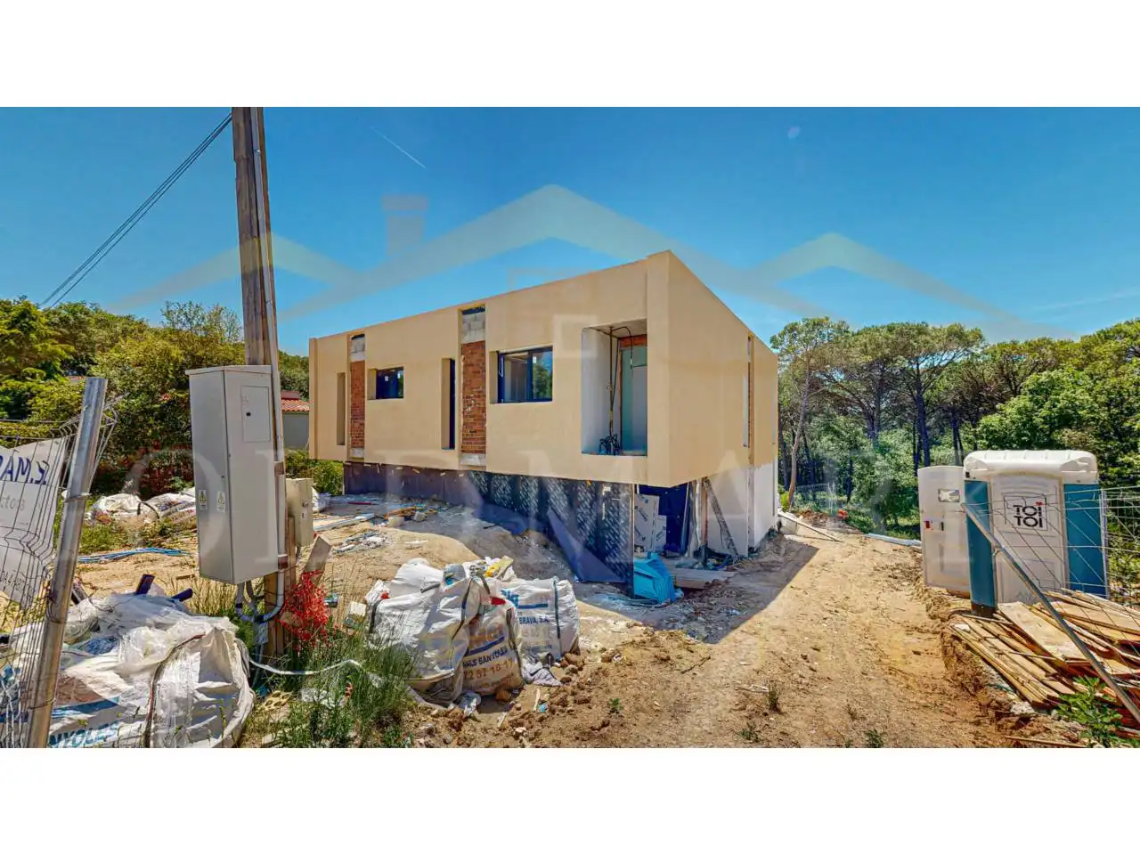 Vista exterior de Casa o xalet en venda en Caldes de Malavella amb Calefacció, Jardí privat i Terrassa