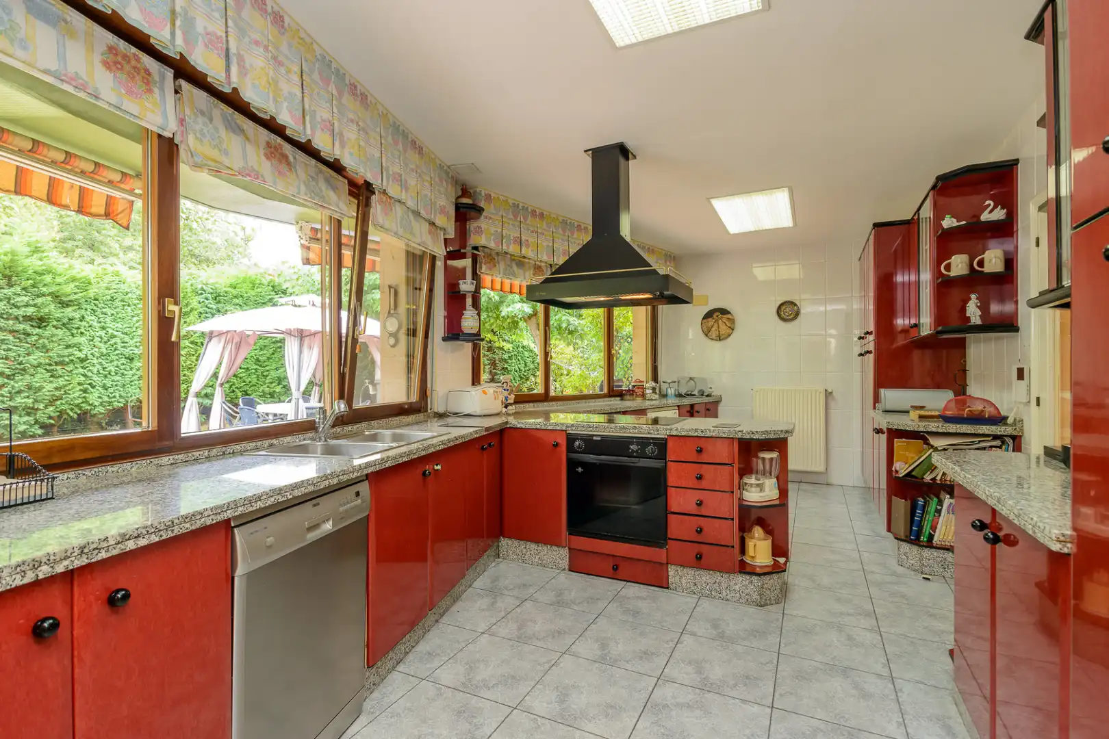 Cocina de Casa o chalet en venta en Oviedo  con Calefacción, Jardín privado y Parquet