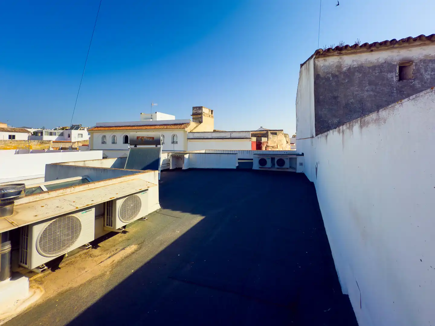 Vista exterior de Casa o chalet en venta en El Puerto de Santa María con Aire acondicionado, Terraza y Trastero