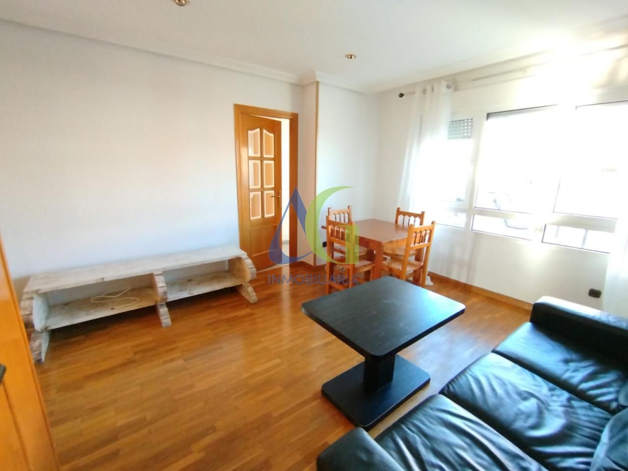 Piso en venta en Villaquilambre con Calefacción, Parquet y Trastero