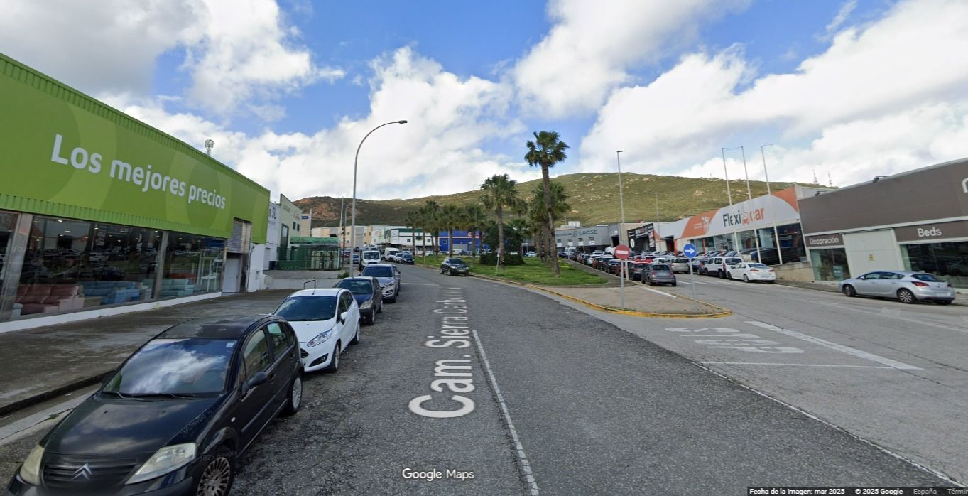 Exterior view of Industrial buildings to rent in La Línea de la Concepción