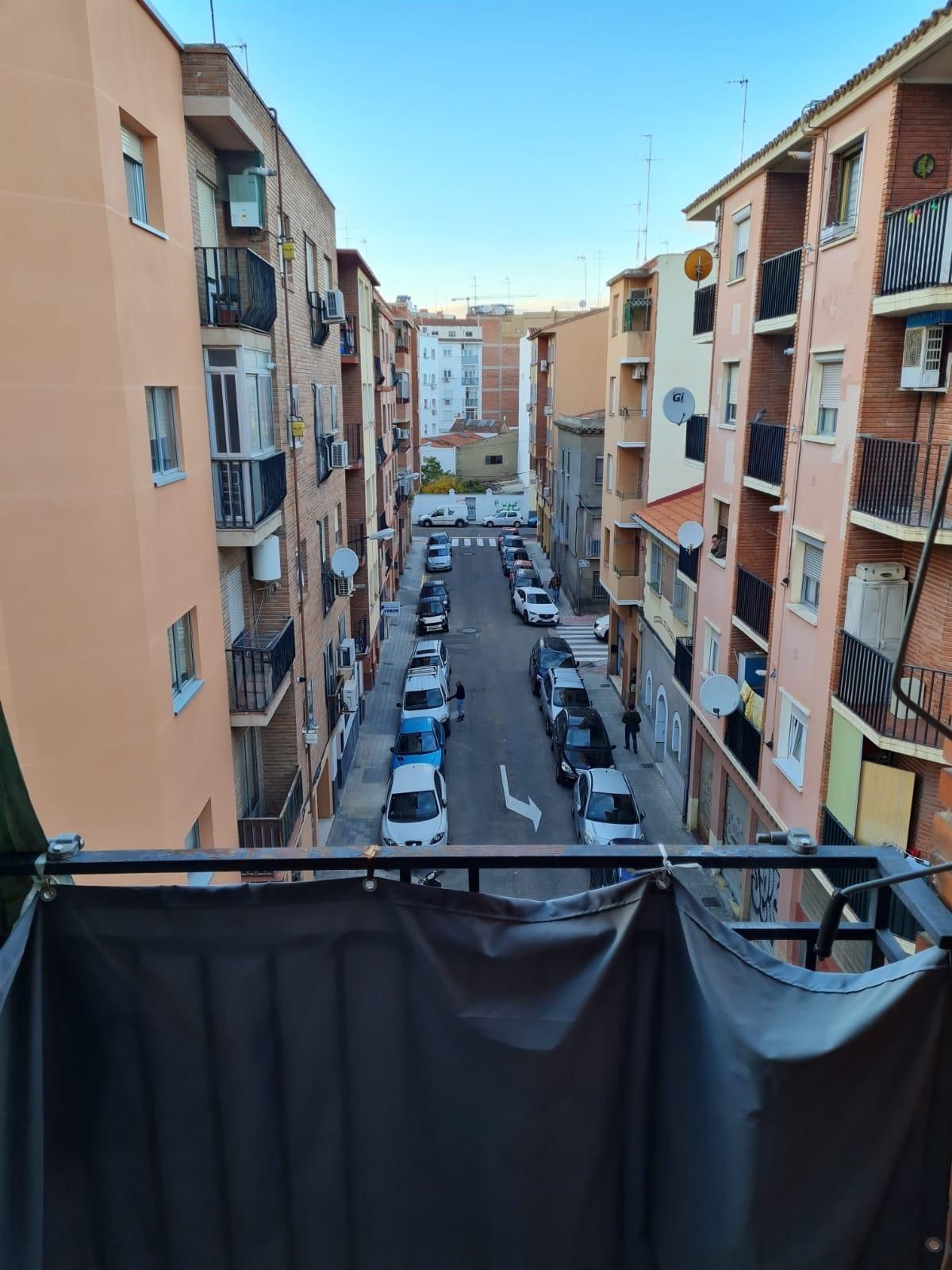 Vista exterior de Apartament en venda en  Zaragoza Capital