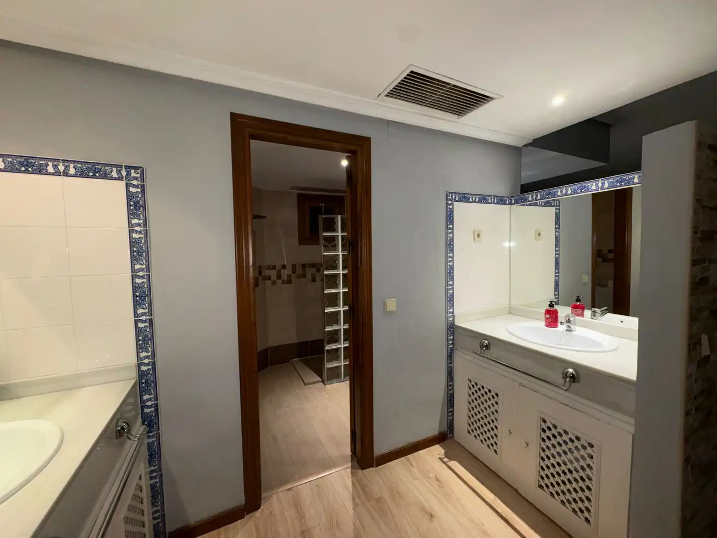 Baño de Piso en venta en San Fernando con Aire acondicionado, Terraza y Amueblado
