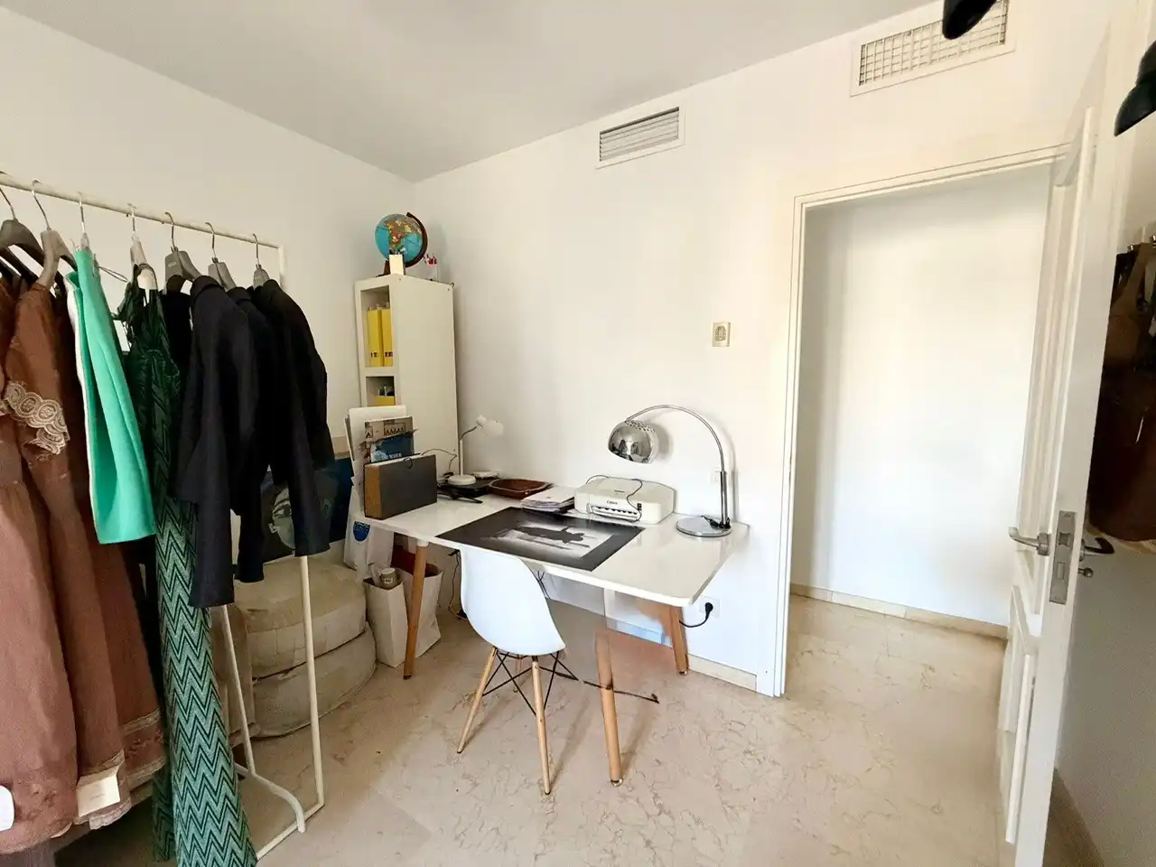 Schlafzimmer von Wohnung zur Miete in Almería mit Klimaanlage, Heizung und Terrasse