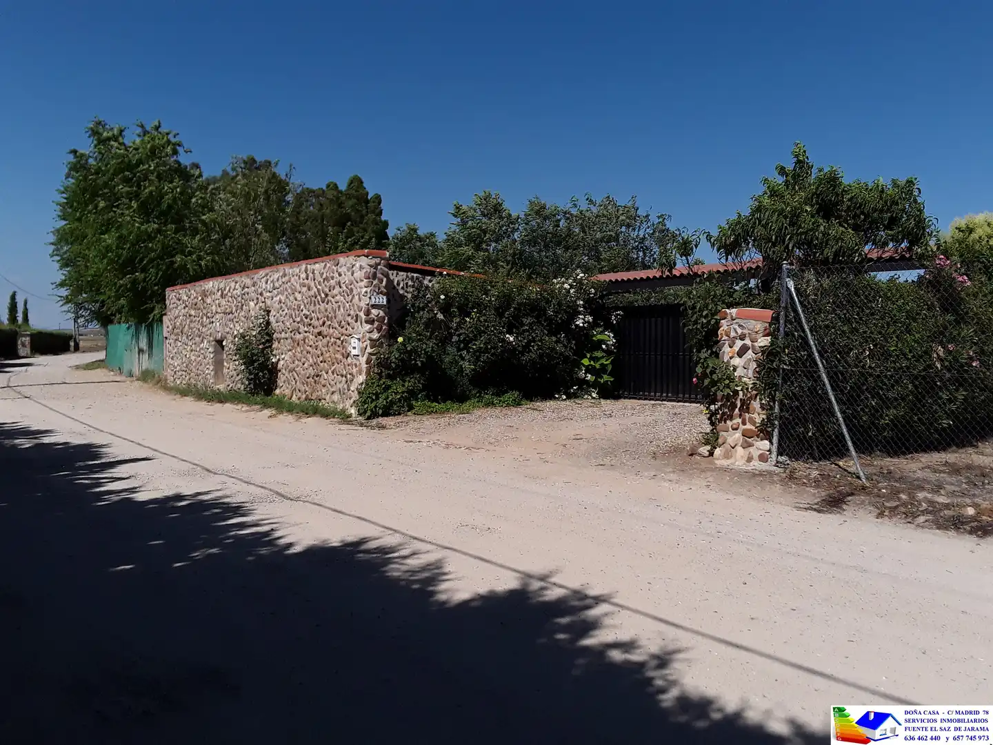 Vista exterior de Casa o chalet en venta en Fuente El Saz de Jarama con Aire acondicionado, Calefacción y Jardín privado