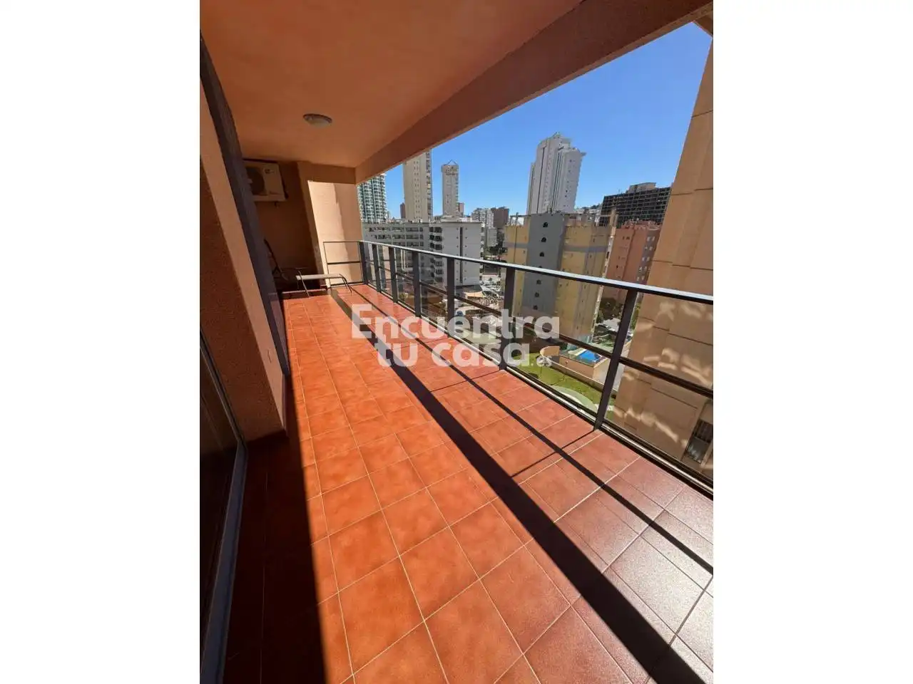 Vista exterior de Piso en venta en Villajoyosa / La Vila Joiosa con Aire acondicionado, Calefacción y Terraza
