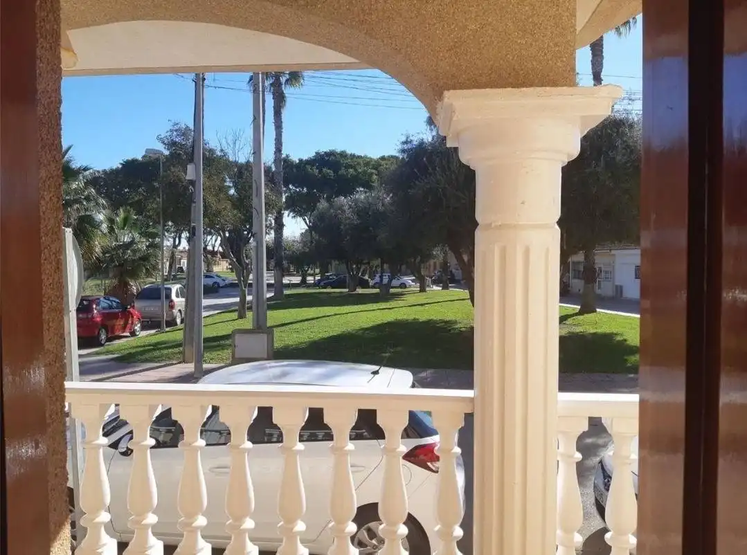 Exterior view of Ground floor for sale in Torre-Pacheco  with Air Conditioner, Furnished and Balcony
