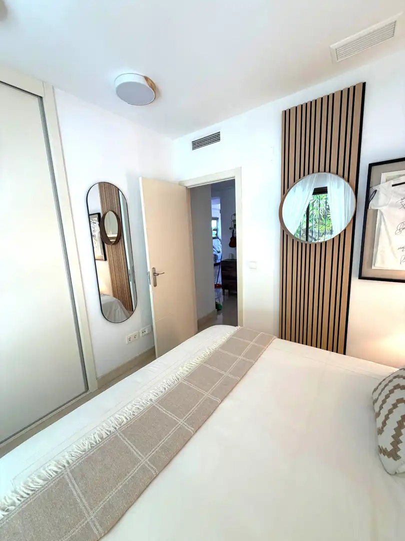 Apartment with terrace to rent in La Quinta, imagen 18
