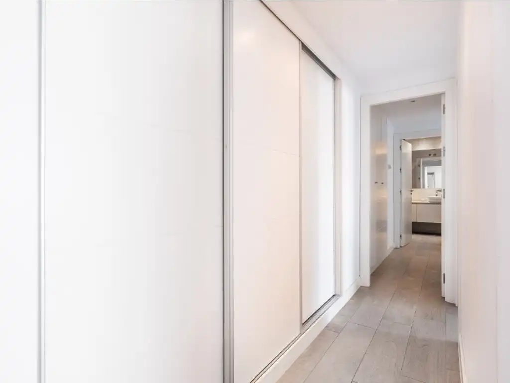 Flat for rent in Madrid  with Air Conditioner, Private garden and Terrace