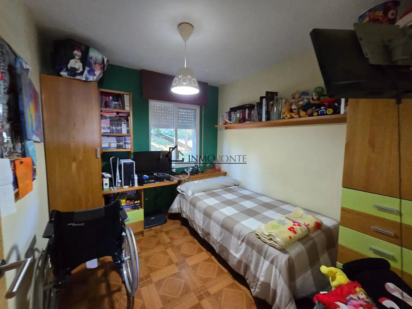 Habitación de Casa o chalet en venta en Pontevedra Capital  con Calefacción, Jardín privado y Terraza