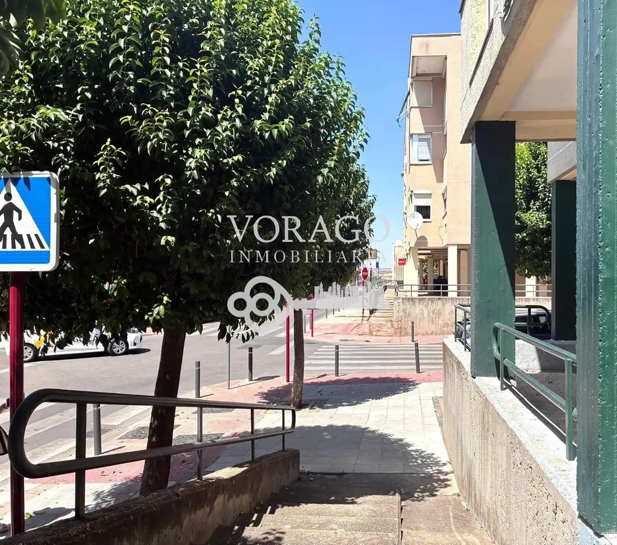 Vista exterior de Piso en venta en Guadalajara con Trastero