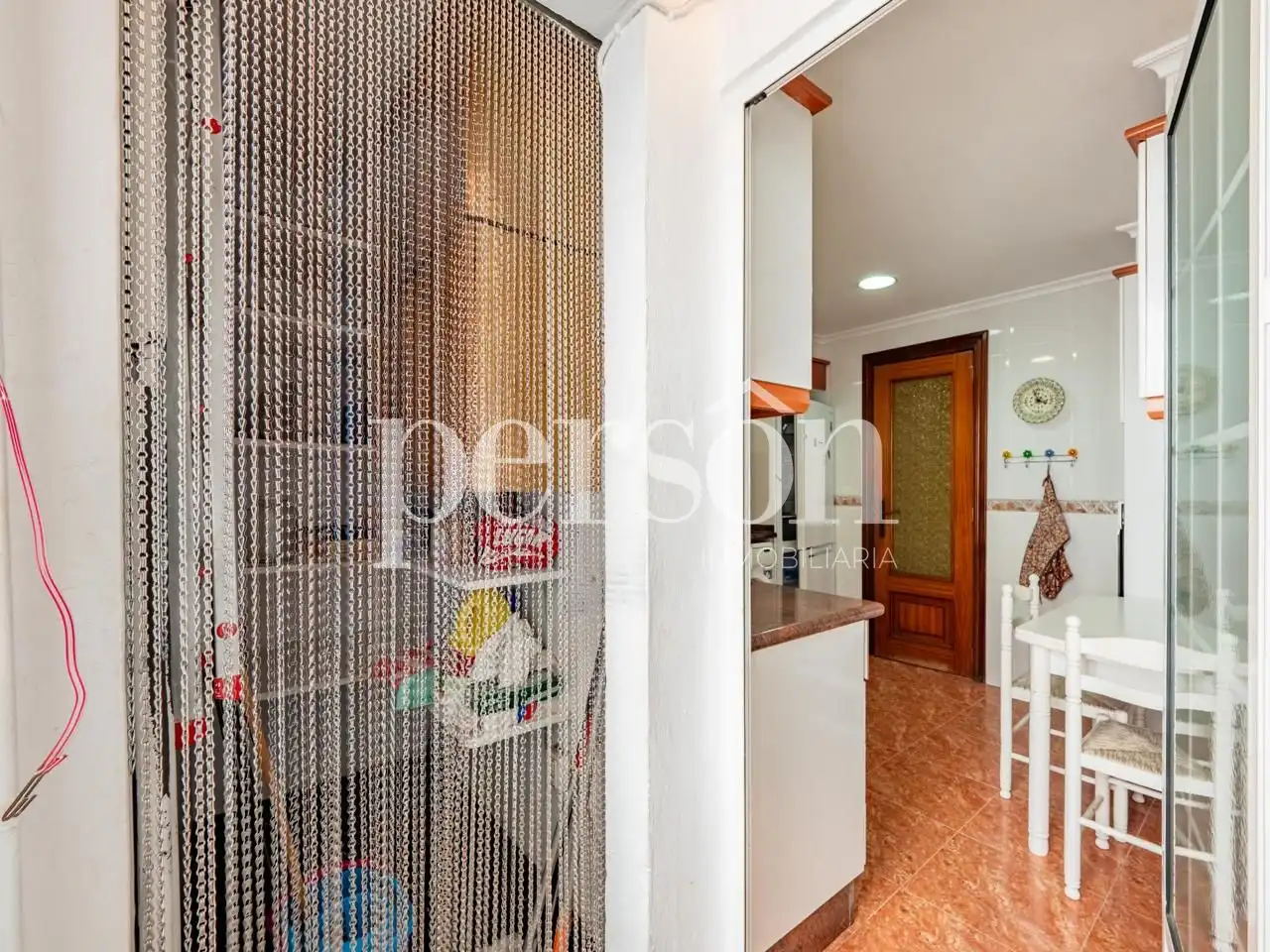 Kitchen of Flat for sale in Valencia  with Air Conditioner, Heating and Balcony