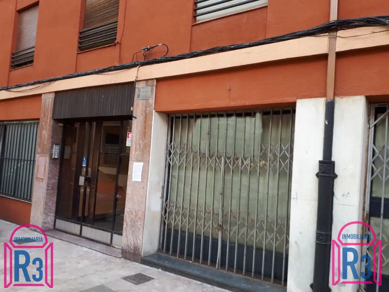Local comercial en venda a Serranos