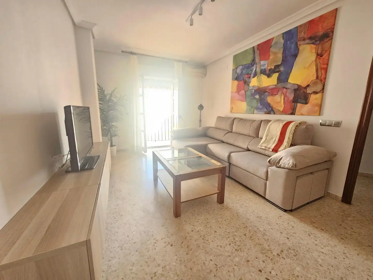 Wohnzimmer von Wohnung zur Miete in Dos Hermanas mit Klimaanlage, Terrasse und Möbliert