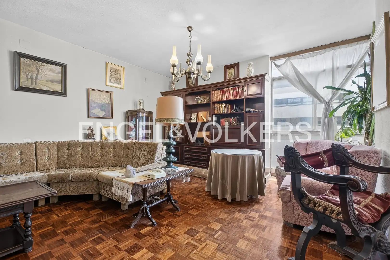 Sala de estar de Piso en venta en Sevilla con Aire acondicionado, Calefacción y Parquet