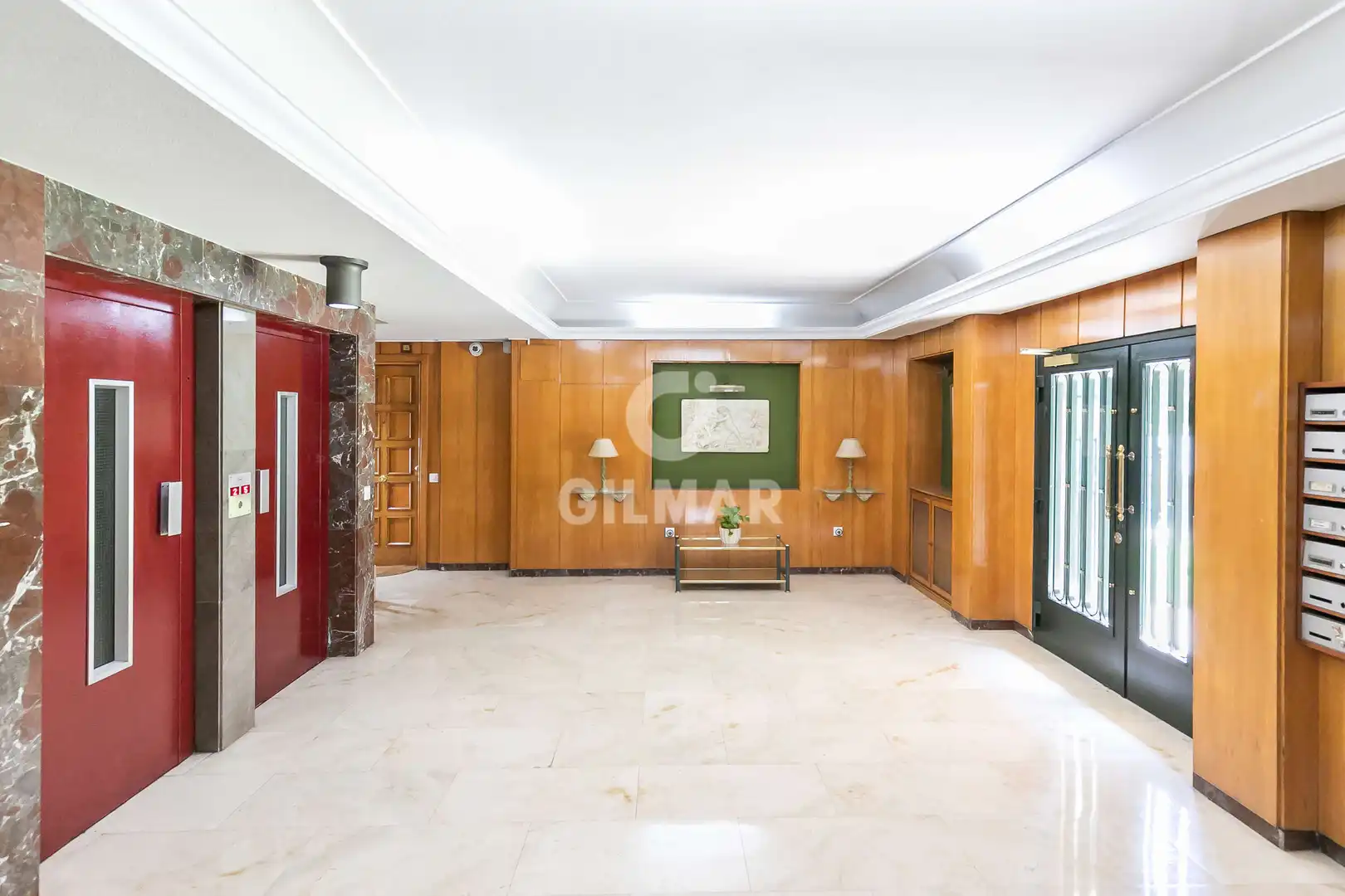 Piso en venta en Madrid con Calefacción, Jardín privado y Piscina