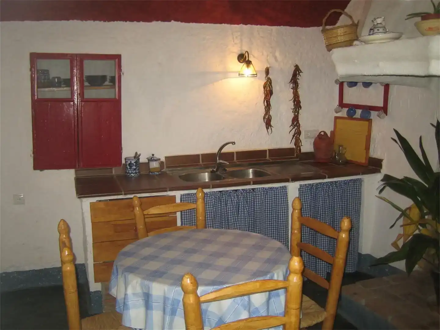 Kitchen of Flat for rent in Cortes y Graena  with Private garden, Furnished and Balcony
