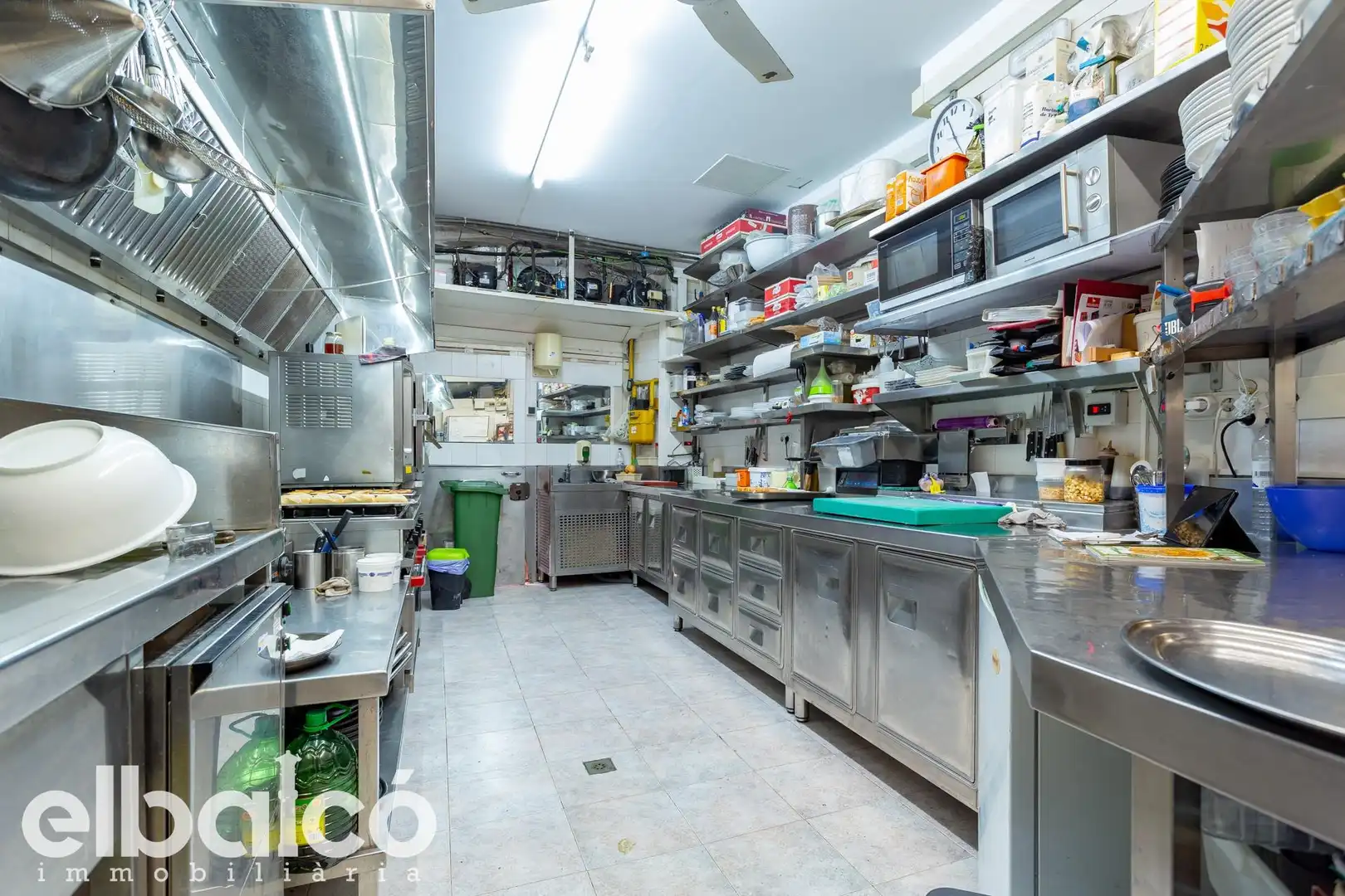 Cocina de Local en venta en Tarragona con Aire acondicionado