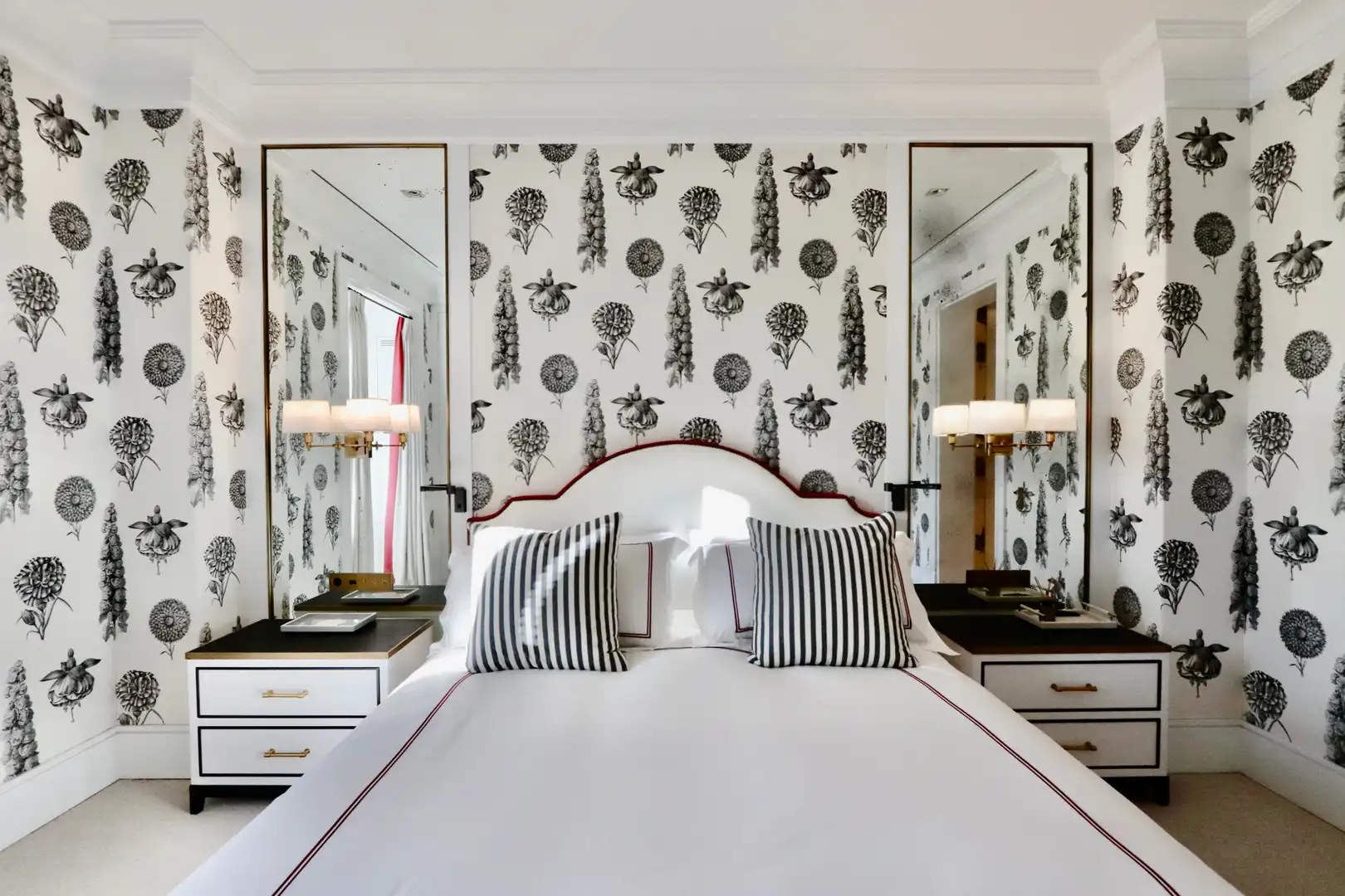 Bedroom of Flat for sale in Madrid  with Air Conditioner, Heating and Storage room