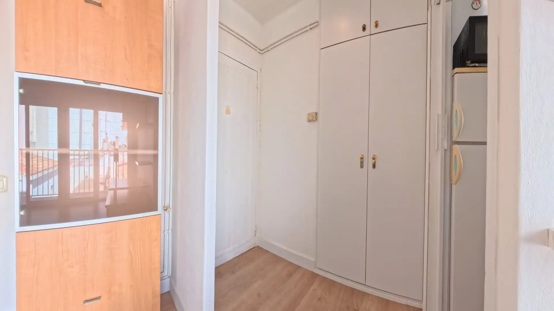 Dormitori de Estudi en venda en Calafell amb Parquet, Moblat i Balcó