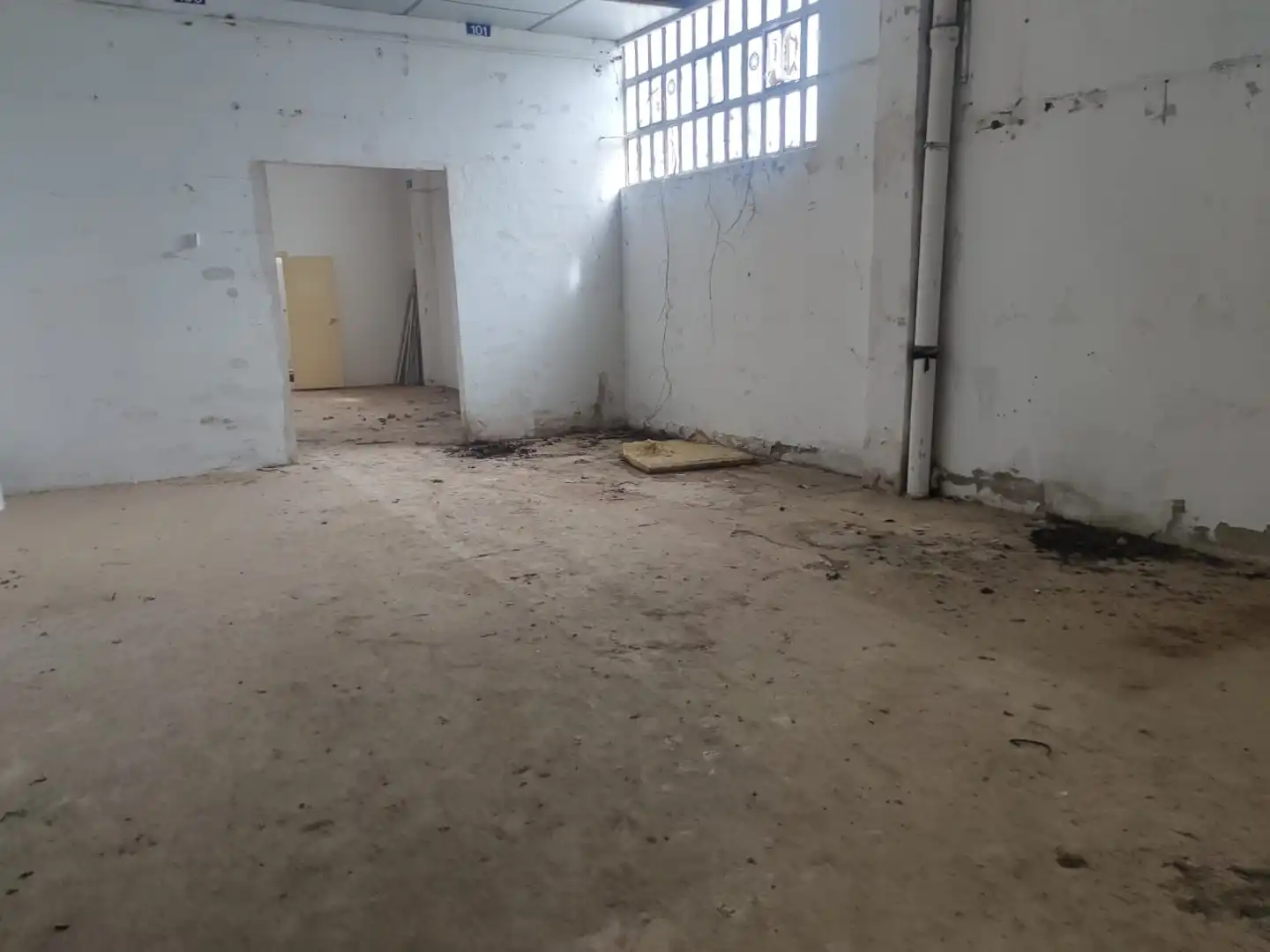 Industrial buildings for sale in  Logroño