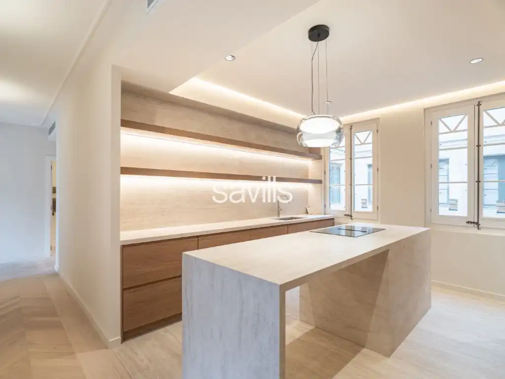 Apartament amb terrassa en venda a Eixample, imagen 5