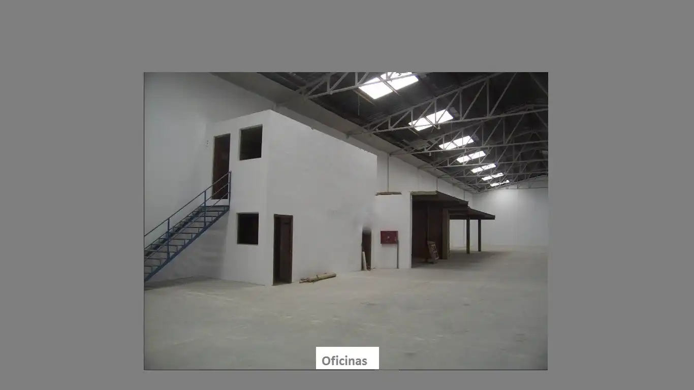 Nau industrial de lloguer en Quart de Poblet