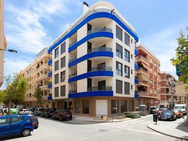 Appartamento con piscina in vendita a Calle Ramón Gallud 164