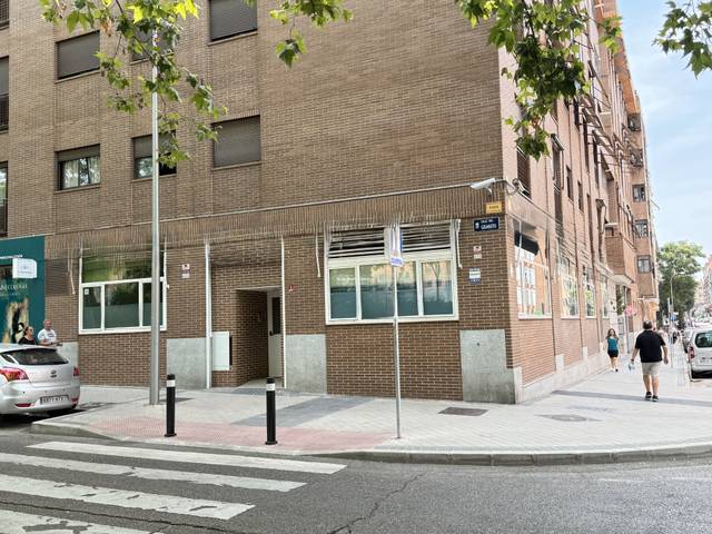 Local comercial en Venta en Calle del Hierro en Legazpi