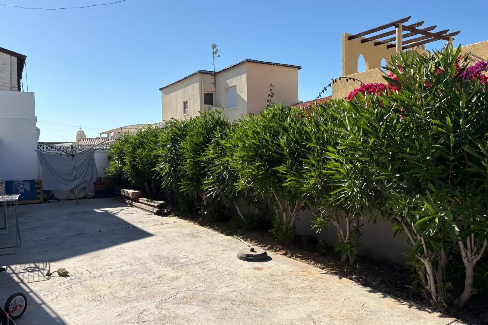 Terrassa de Casa o xalet en venda en Torrevieja amb Aire condicionat, Calefacció i Jardí privat