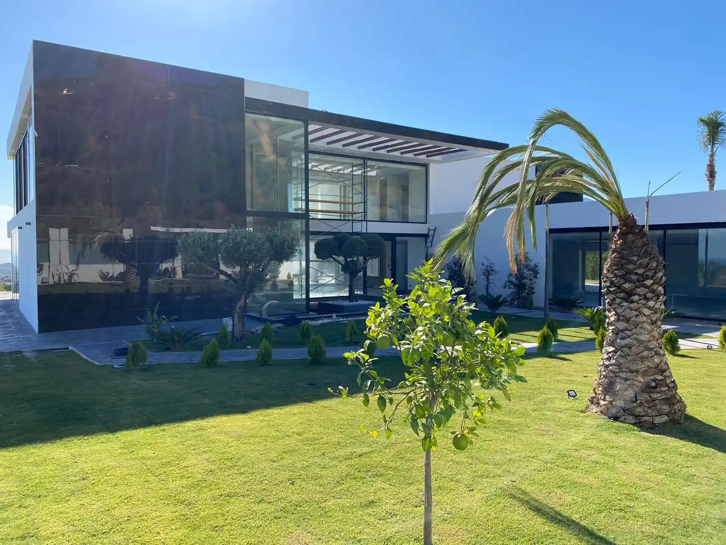 Exterior view of Houses for rent in Benahavís  with Air Conditioner, Heating and Private garden