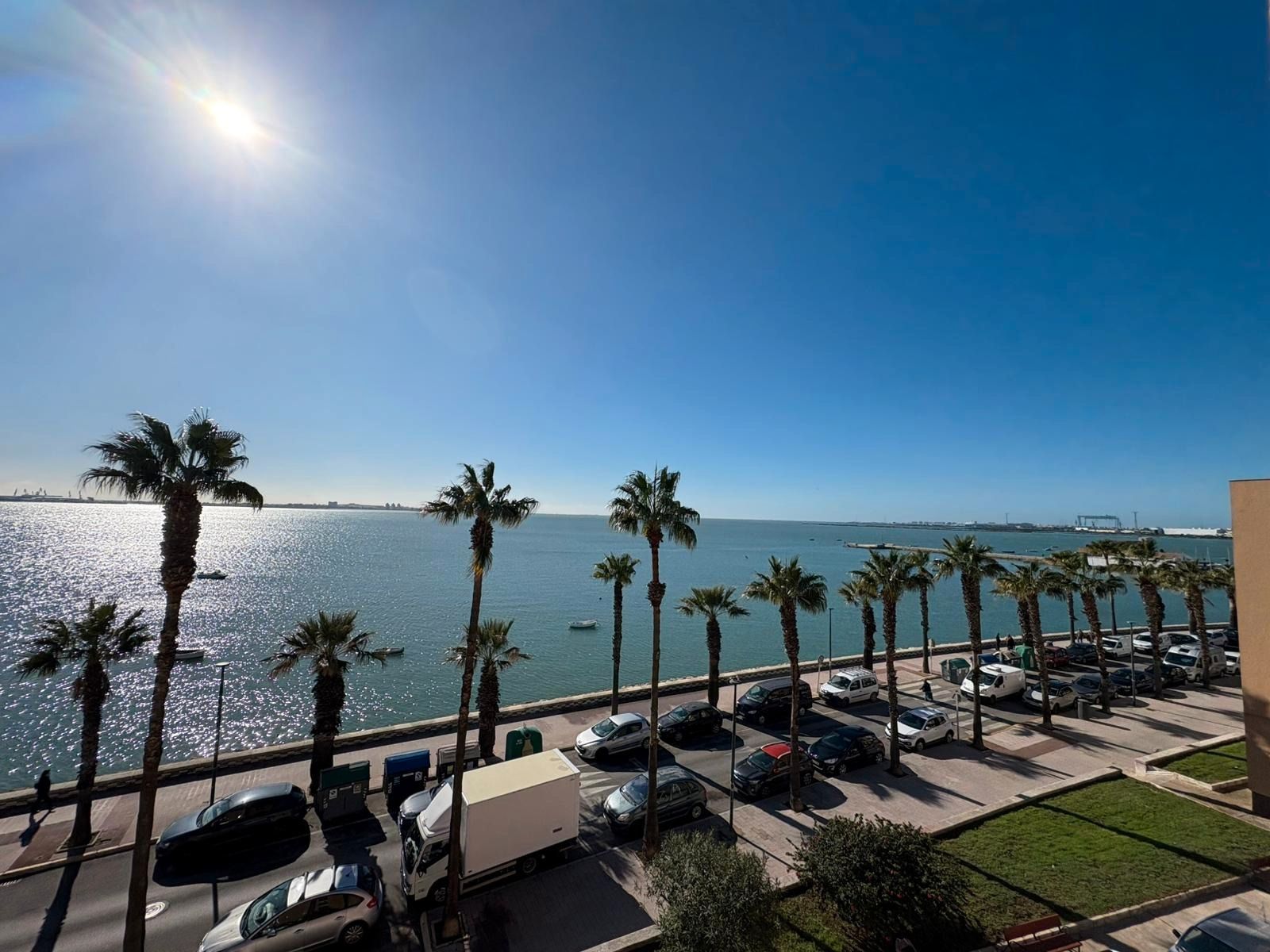 Vista exterior de Piso en venta en Puerto Real