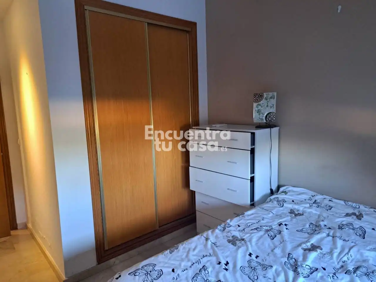 Habitación de Piso de alquiler en La Nucia con Aire acondicionado, Calefacción y Amueblado