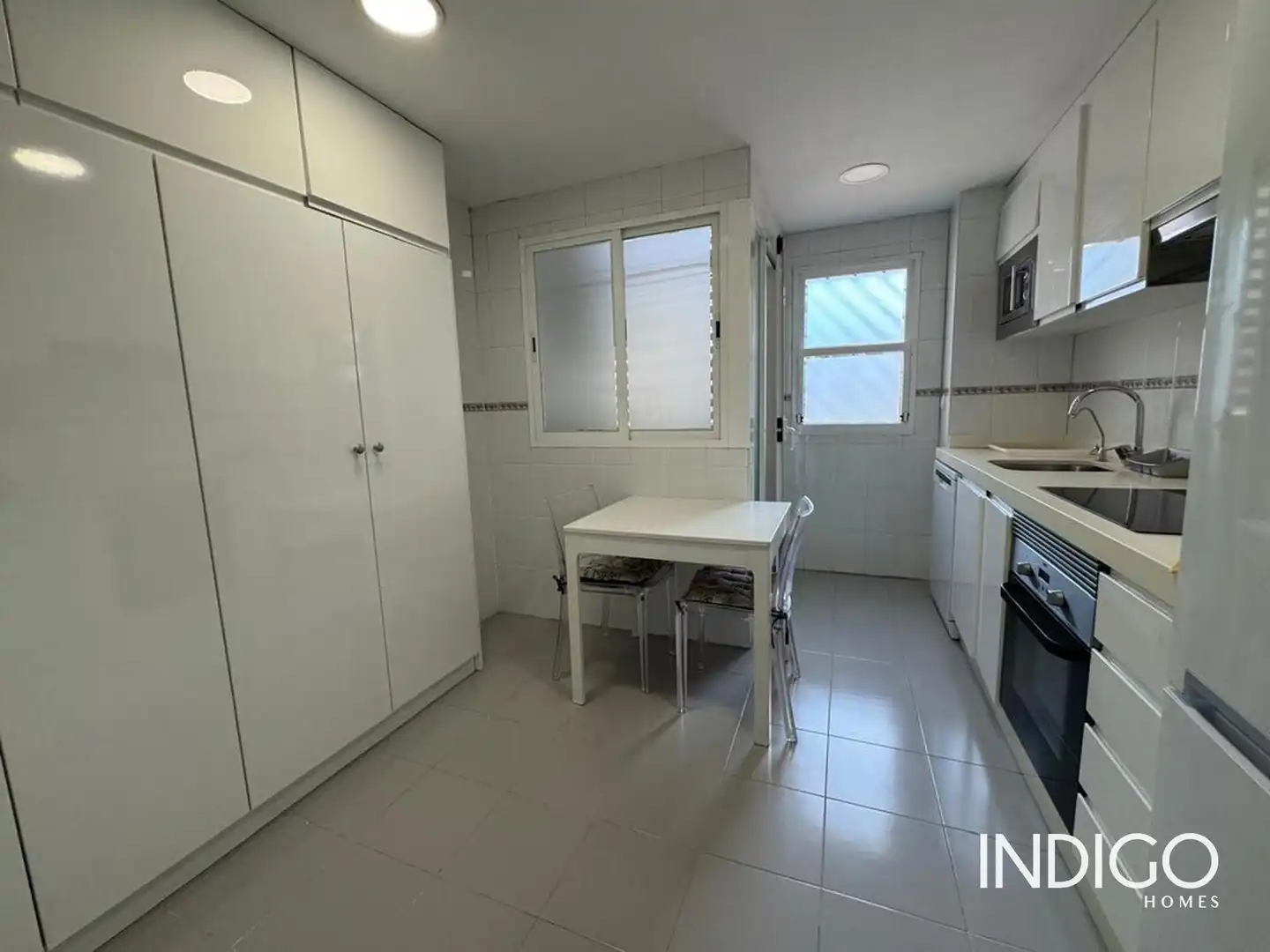 Cocina de Piso en venta en Alicante / Alacant con Aire acondicionado, Calefacción y Piscina