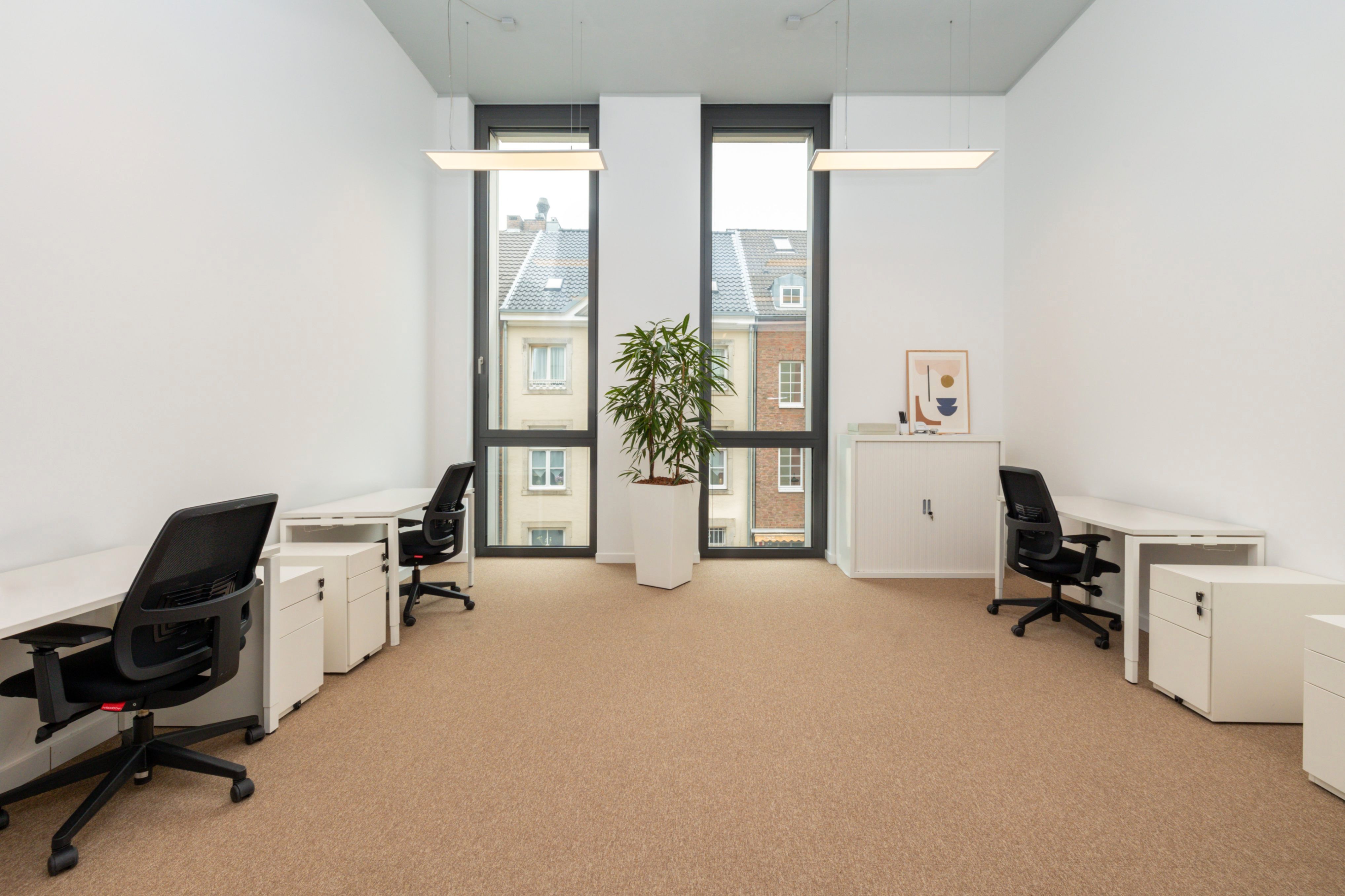 Office to rent in  Madrid Capital  with Air Conditioner, Heating and Furnished