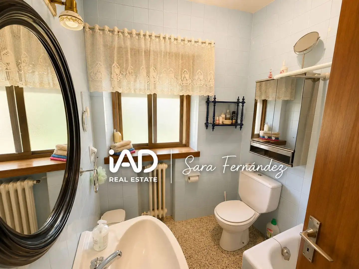 Baño de Edificio en venta en Puebla de Sanabria