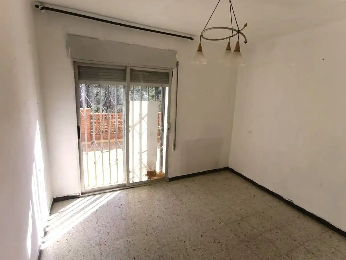 Habitación de Casa o chalet en venta en Castellví de Rosanes con Jardín privado, Terraza y Piscina