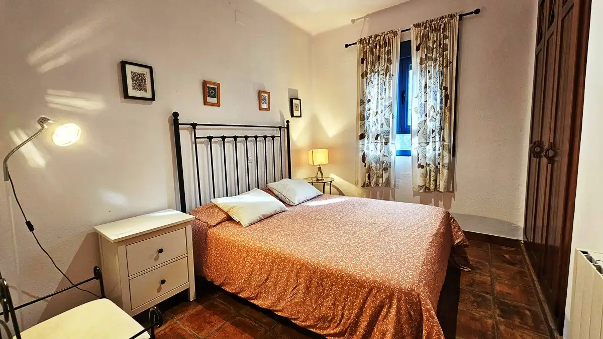 Habitación de Finca rústica en venta en Santa Ana la Real con Calefacción, Jardín privado y Terraza