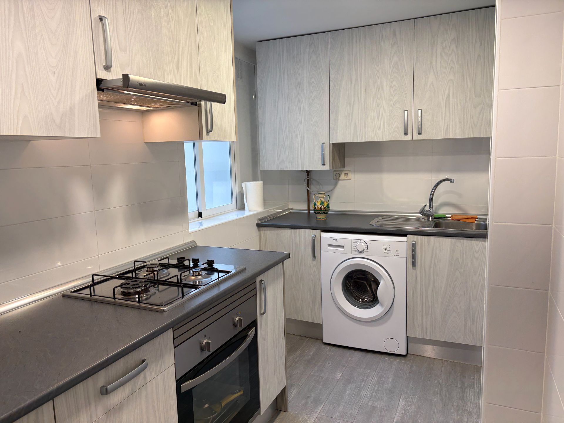 Kitchen of Flat for sale in Alcorcón  with Heating, Terrace and Furnished