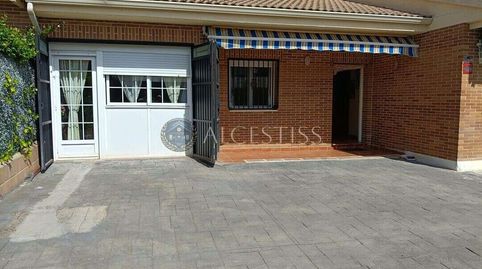 Foto 5 de Casa adosada en venta en Méntrida, Toledo