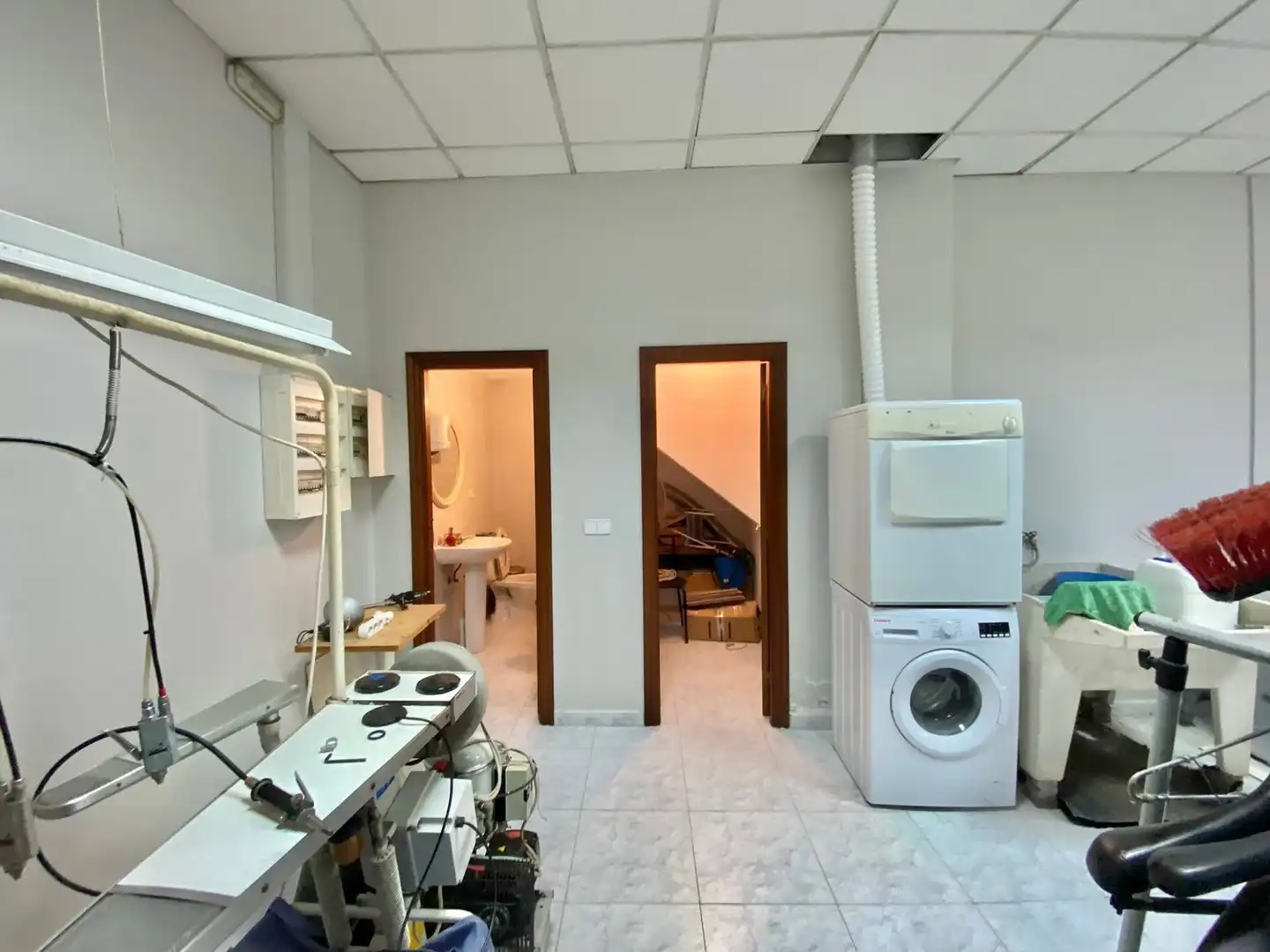 Local de alquiler en Arteixo con Calefacción y Amueblado