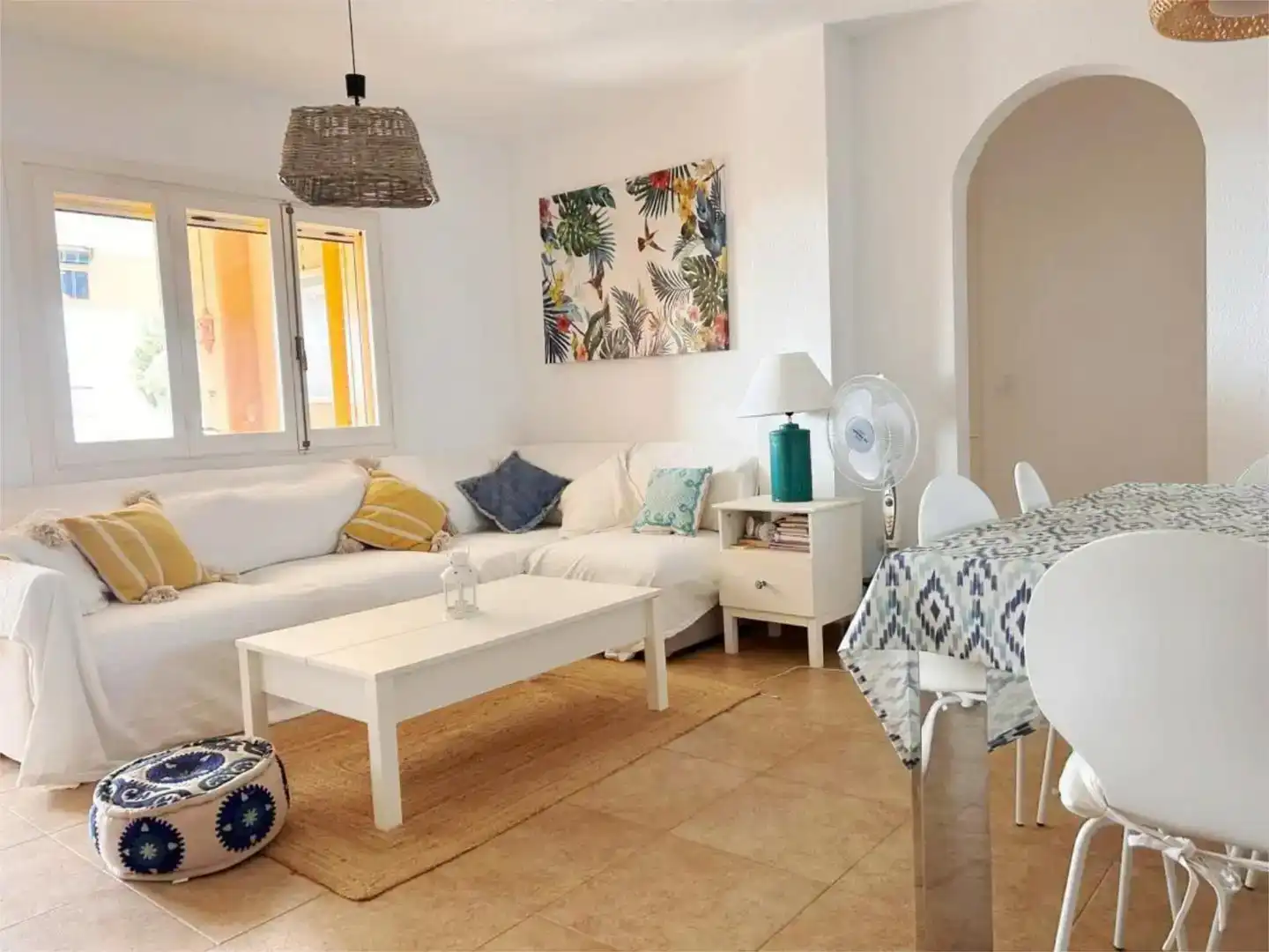 Wohnzimmer von Wohnung zur Miete in Mojácar mit Klimaanlage, Schwimmbad und Möbliert