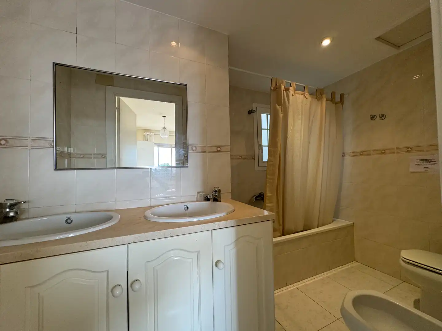 Bathroom of Flat for rent in Sant Feliu de Guíxols  with Heating and Balcony