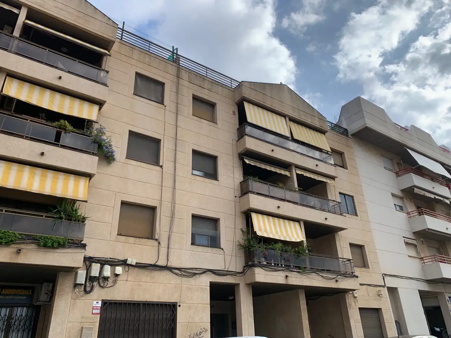 Vista exterior de Apartamento en venta en Torredembarra con Aire acondicionado, Calefacción y Terraza