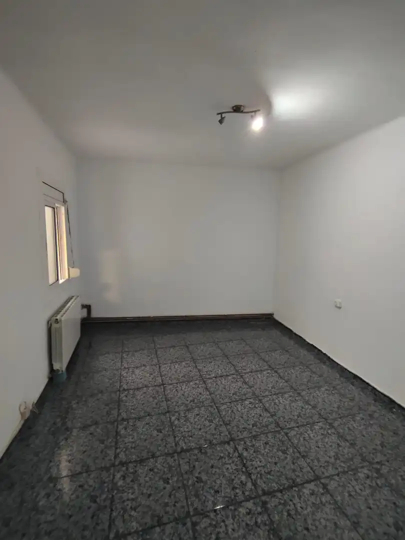 Piso en venta en Santa Coloma de Gramenet con Aire acondicionado y Calefacción